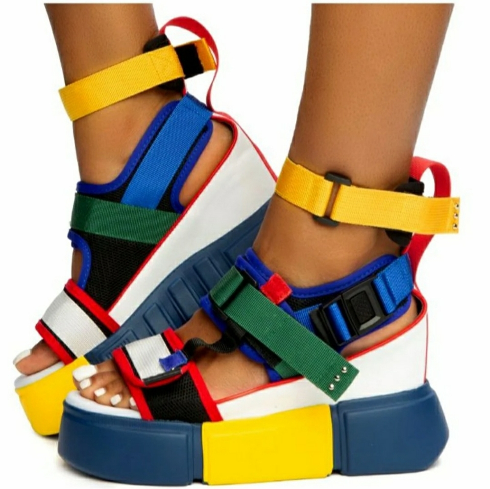 Chunky Multi-color Platforms